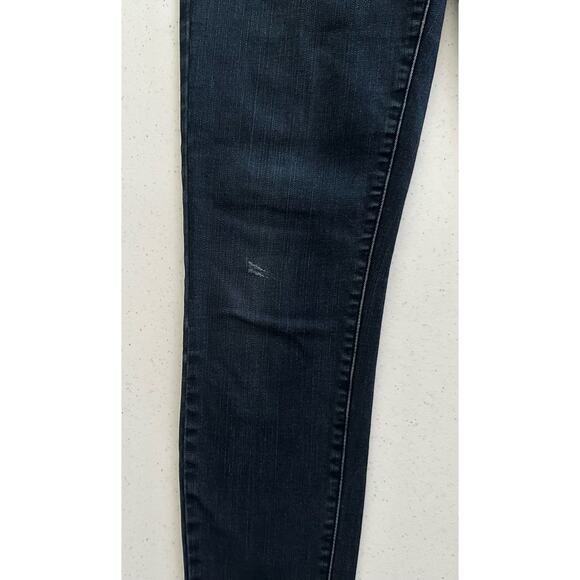 Uniqlo Women’s Tapered Jean Leggings Size 25 (25x25) Dark Wash Mid‎ Rise READ - Picture 8 of 8